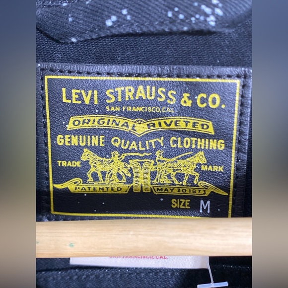 LEVI’S X STAR WARS Limited Edition BLACK DENIM JACKET Size MEDIUM VGC - Picture 2 of 16